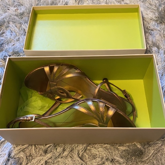 Max Studios Strappy Shoes - Picture 13 of 13